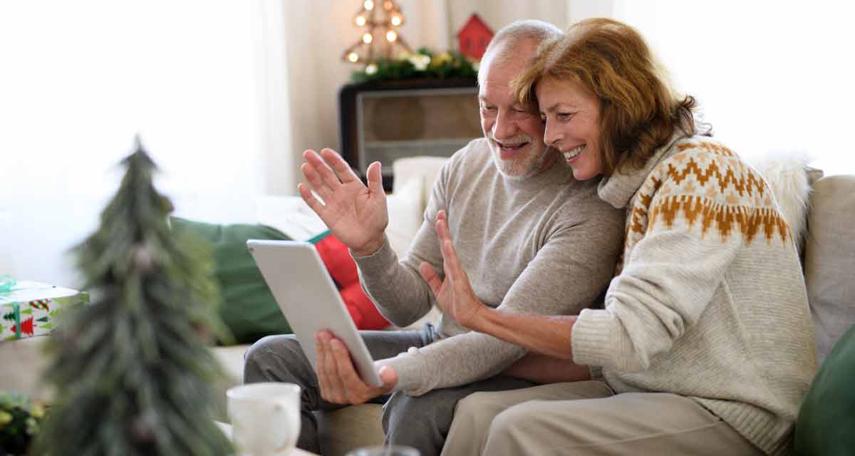 Building Healthy Relationships During the Holidays