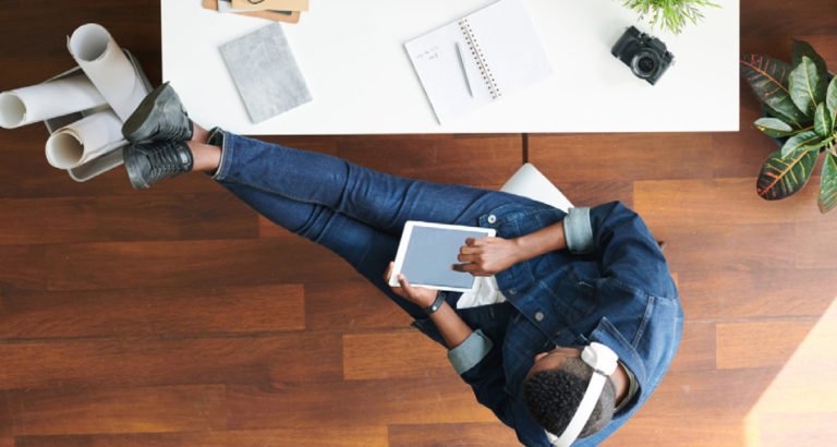 HR.com Hybrid Workplace Report